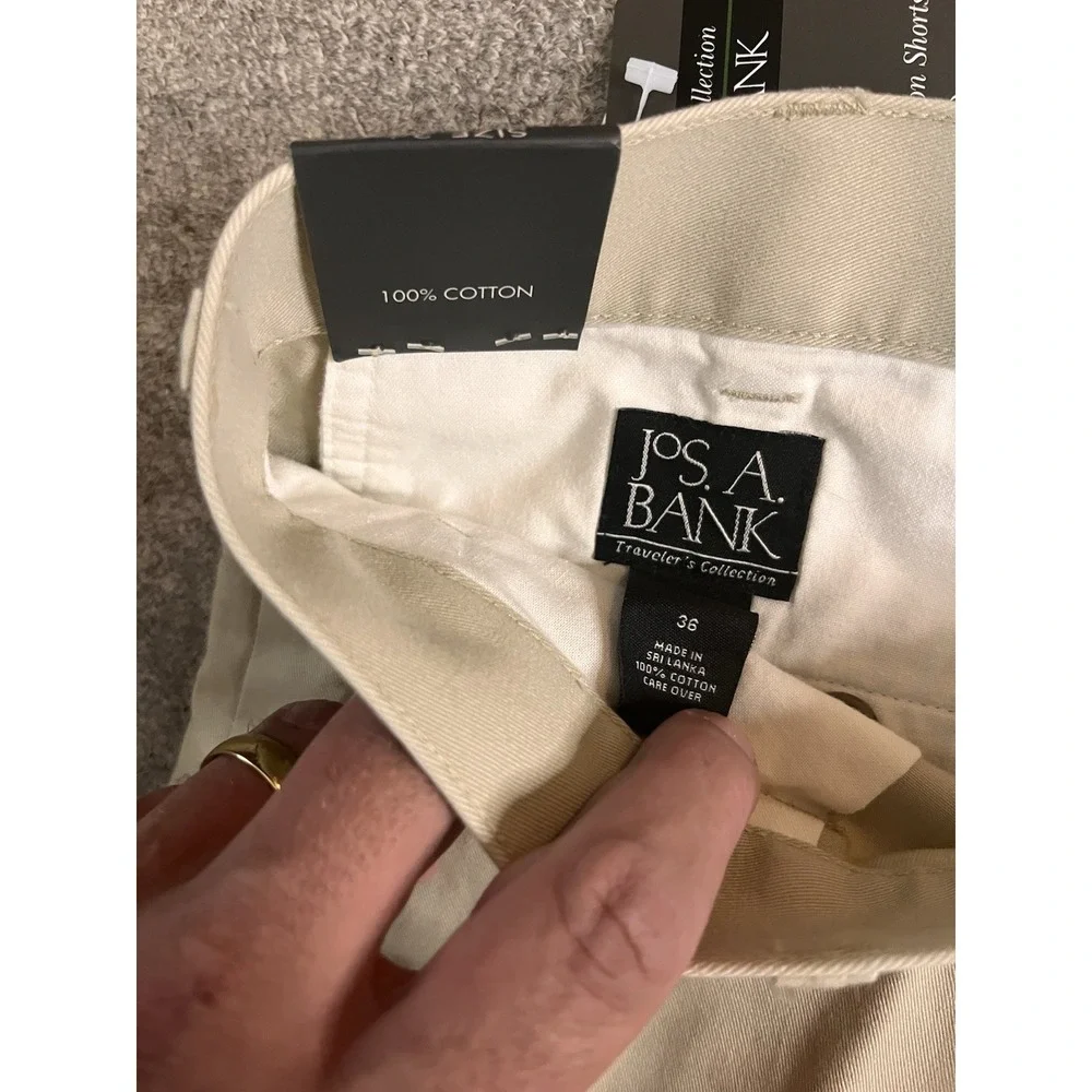 Jos. A. Bank Men's Khaki Shorts Traveler's Collection Size 36 Preppy NWT A2-21